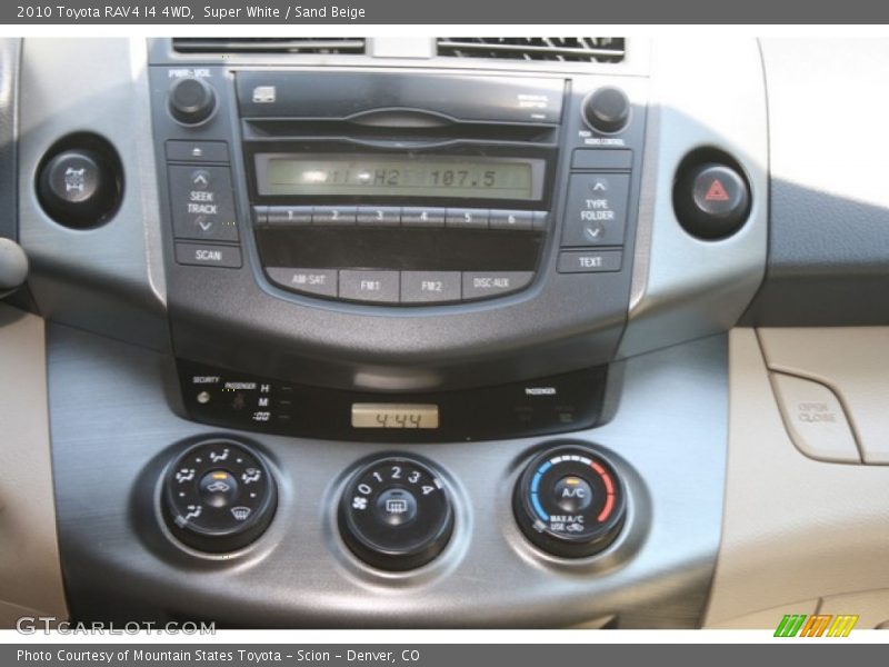 Super White / Sand Beige 2010 Toyota RAV4 I4 4WD