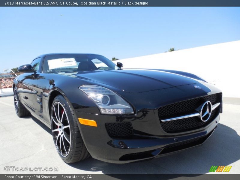 Front 3/4 View of 2013 SLS AMG GT Coupe