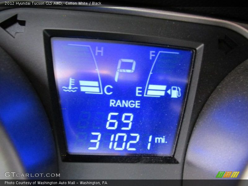 Cotton White / Black 2012 Hyundai Tucson GLS AWD