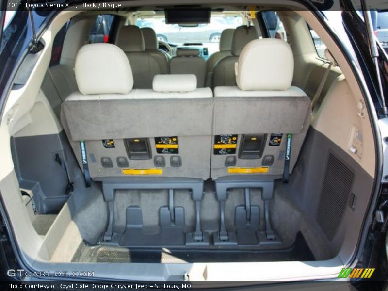 Black / Bisque 2011 Toyota Sienna XLE