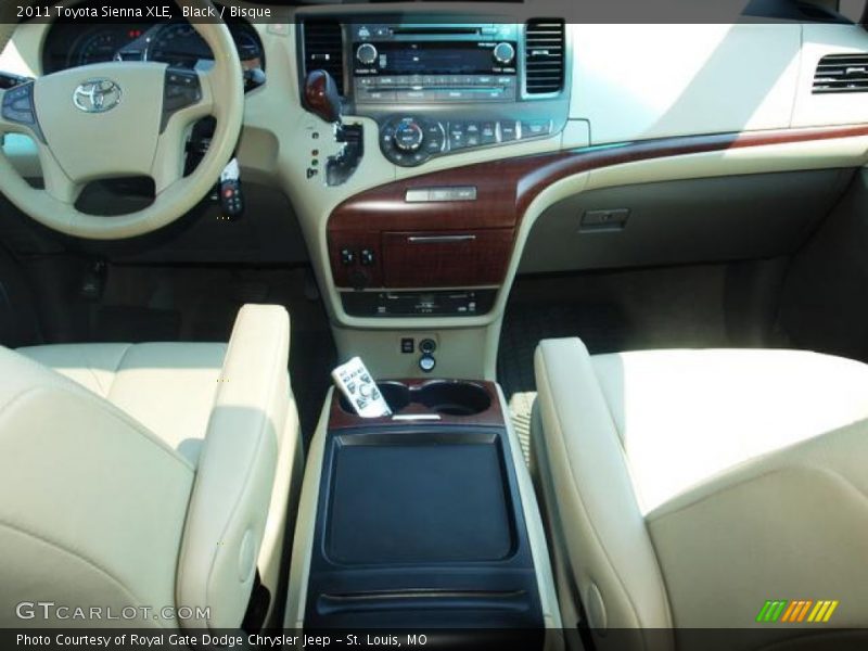 Black / Bisque 2011 Toyota Sienna XLE