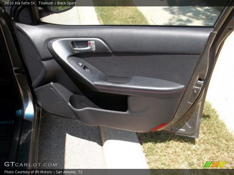 Titanium / Black Sport 2010 Kia Forte SX