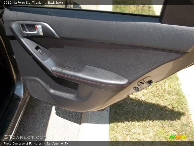 Titanium / Black Sport 2010 Kia Forte SX