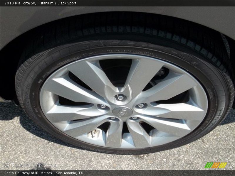 Titanium / Black Sport 2010 Kia Forte SX