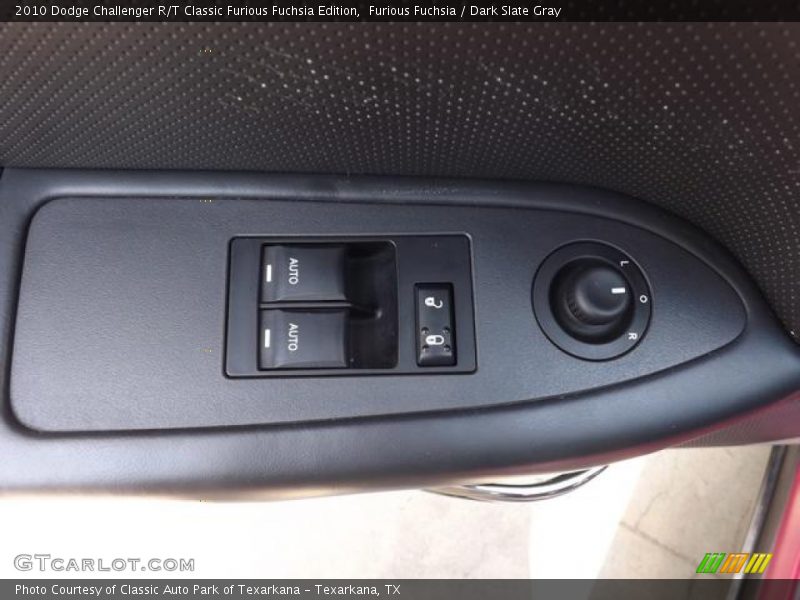Furious Fuchsia / Dark Slate Gray 2010 Dodge Challenger R/T Classic Furious Fuchsia Edition