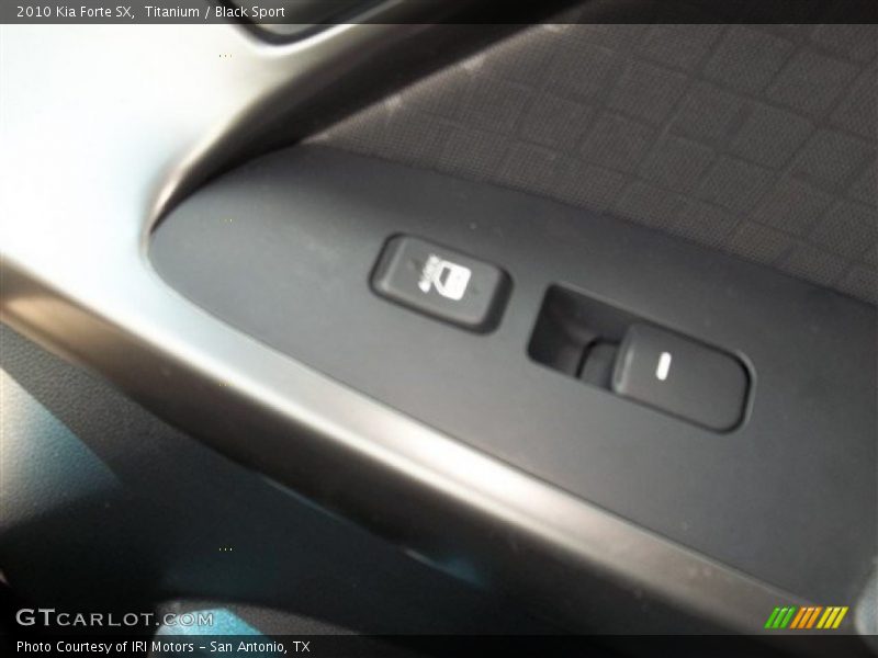 Titanium / Black Sport 2010 Kia Forte SX
