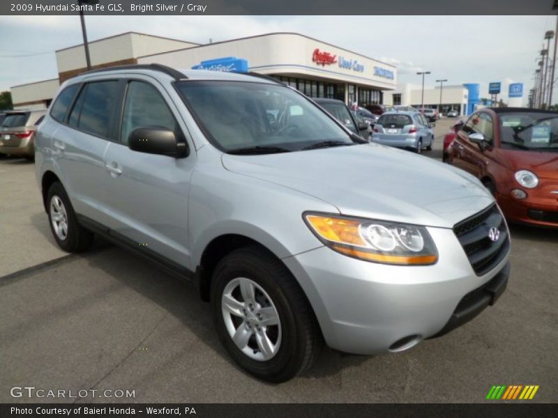 Bright Silver / Gray 2009 Hyundai Santa Fe GLS