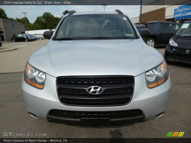Bright Silver / Gray 2009 Hyundai Santa Fe GLS