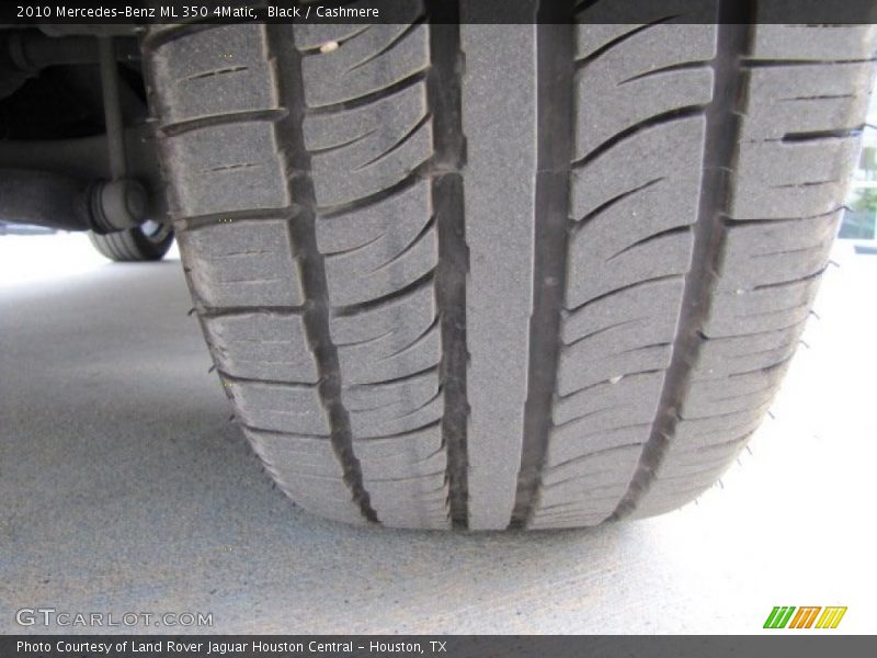 Black / Cashmere 2010 Mercedes-Benz ML 350 4Matic