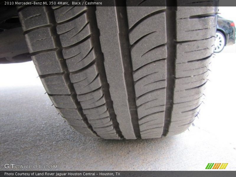 Black / Cashmere 2010 Mercedes-Benz ML 350 4Matic