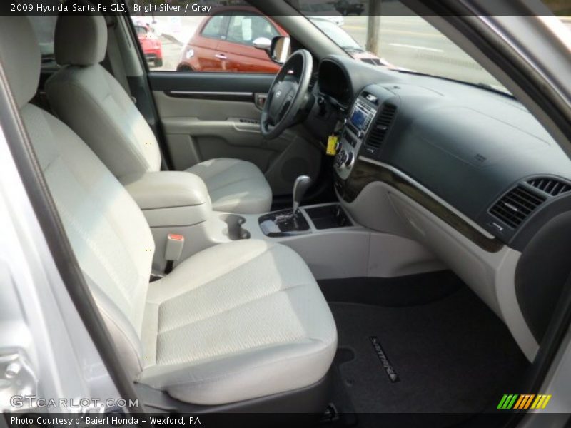 Bright Silver / Gray 2009 Hyundai Santa Fe GLS