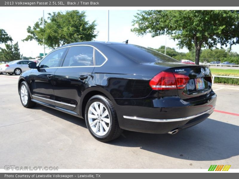 Black / Titan Black 2013 Volkswagen Passat 2.5L SEL