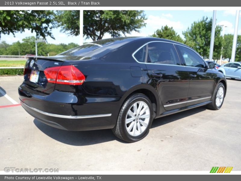 Black / Titan Black 2013 Volkswagen Passat 2.5L SEL