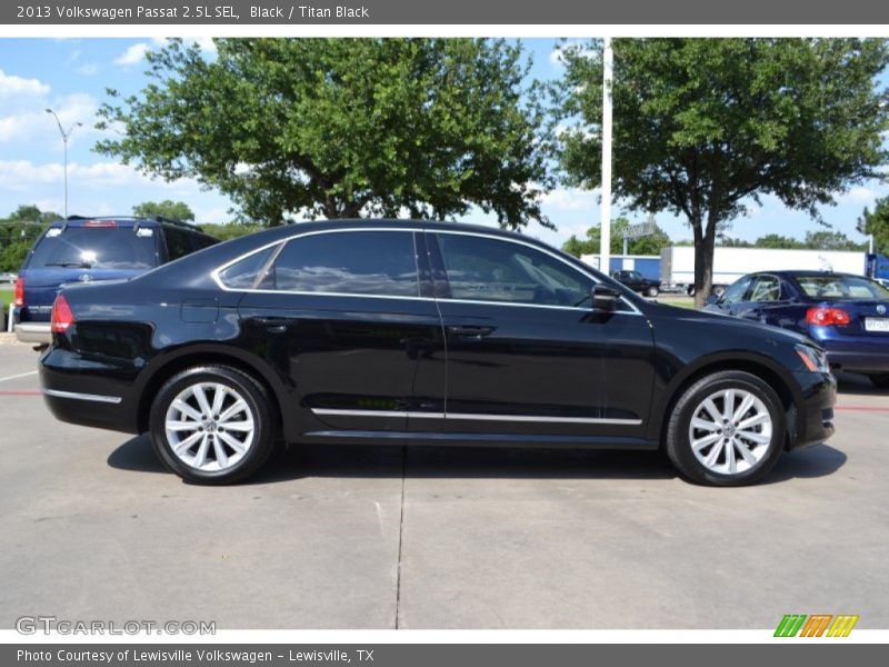 Black / Titan Black 2013 Volkswagen Passat 2.5L SEL