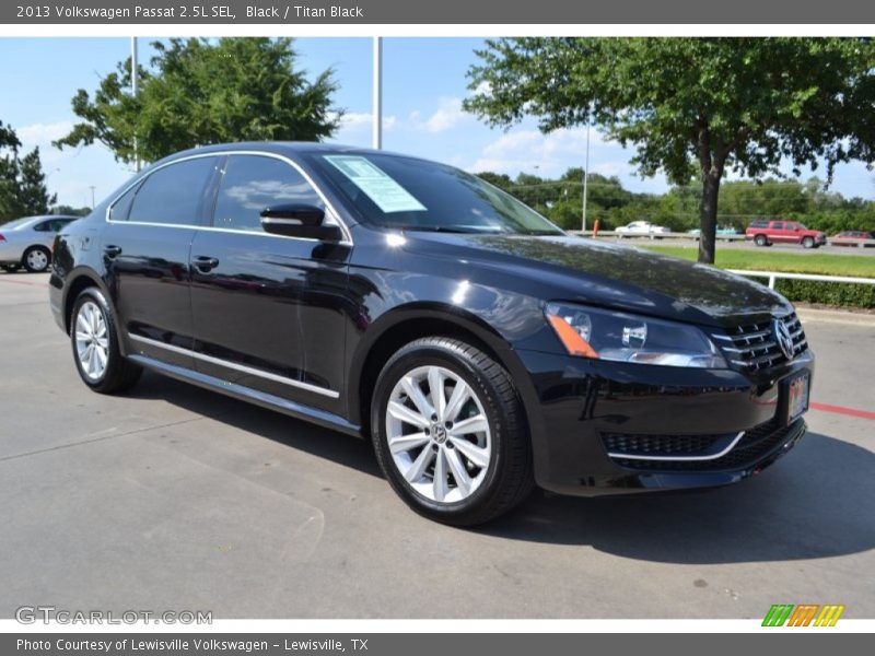 Black / Titan Black 2013 Volkswagen Passat 2.5L SEL