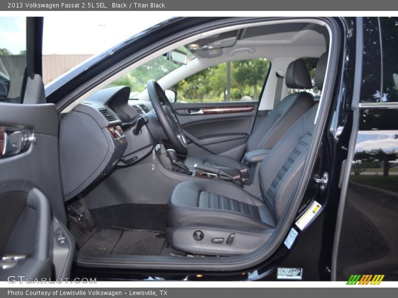 Black / Titan Black 2013 Volkswagen Passat 2.5L SEL