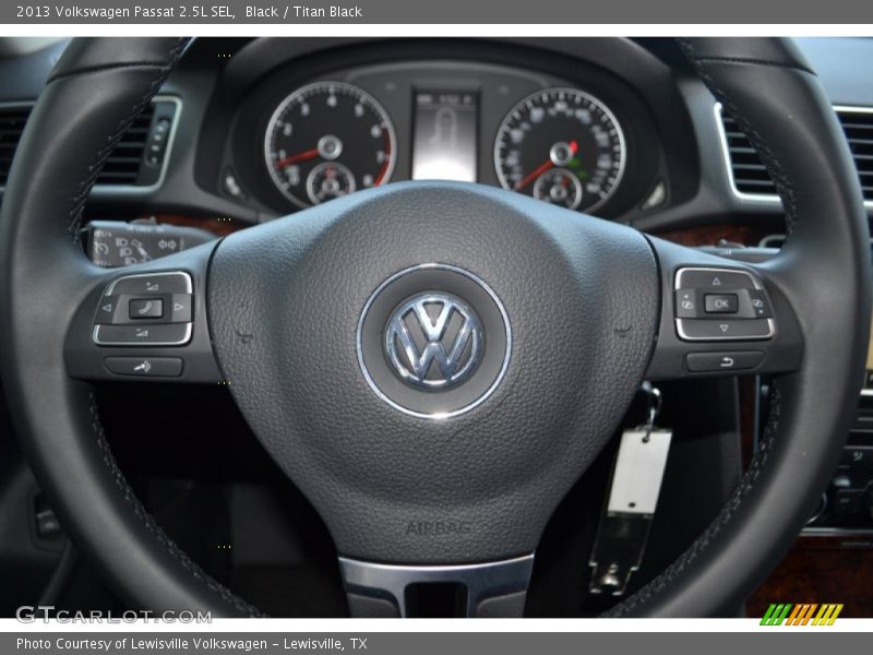 Black / Titan Black 2013 Volkswagen Passat 2.5L SEL