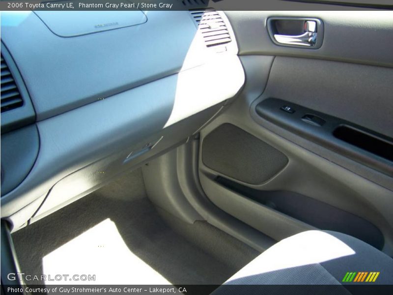 Phantom Gray Pearl / Stone Gray 2006 Toyota Camry LE