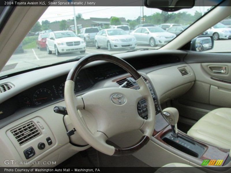 Silver Spruce Metallic / Ivory 2004 Toyota Avalon XLS