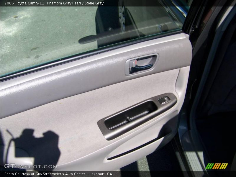 Phantom Gray Pearl / Stone Gray 2006 Toyota Camry LE