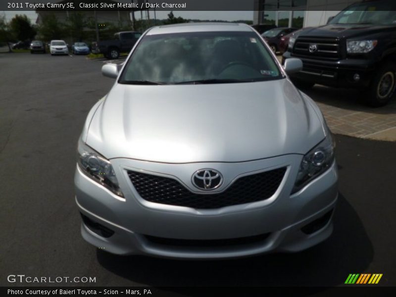 Classic Silver Metallic / Dark Charcoal 2011 Toyota Camry SE