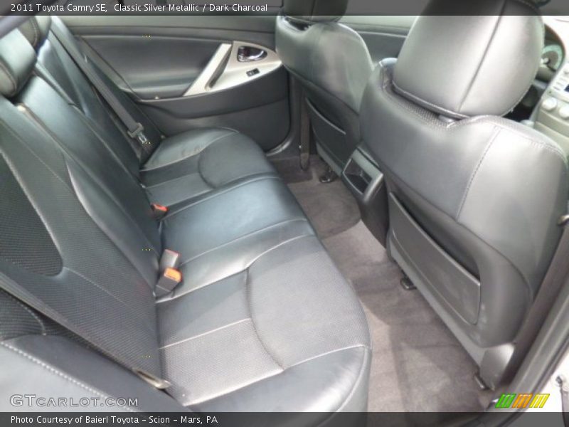 Classic Silver Metallic / Dark Charcoal 2011 Toyota Camry SE