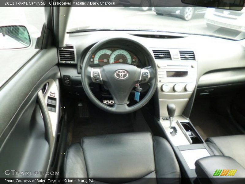 Classic Silver Metallic / Dark Charcoal 2011 Toyota Camry SE