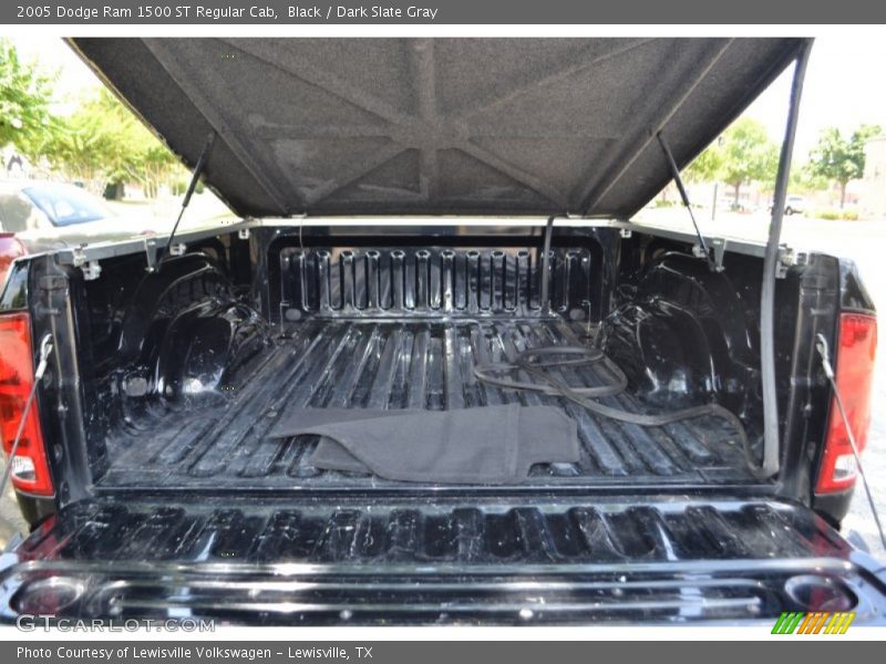 Black / Dark Slate Gray 2005 Dodge Ram 1500 ST Regular Cab