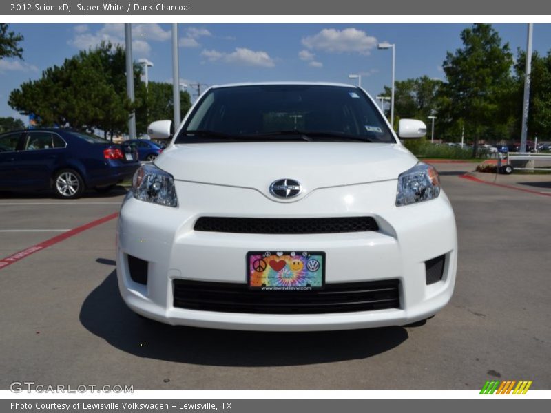 Super White / Dark Charcoal 2012 Scion xD