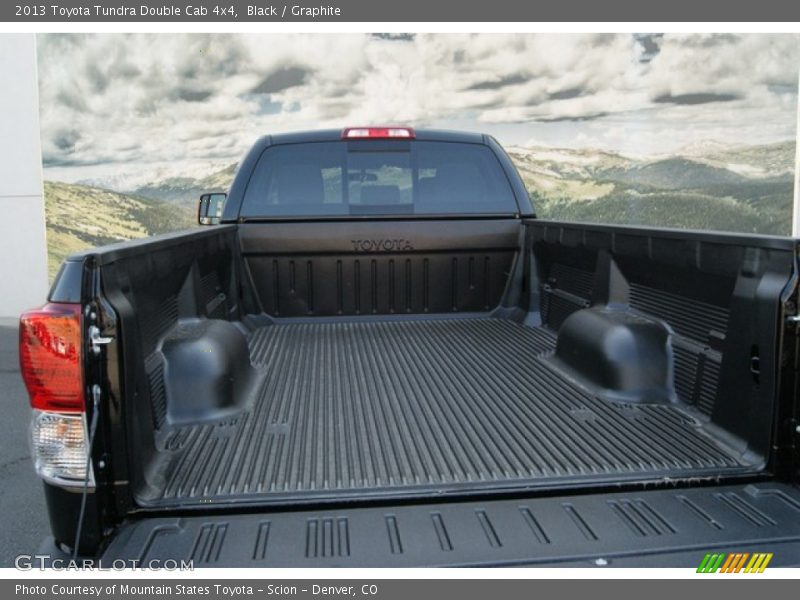 Black / Graphite 2013 Toyota Tundra Double Cab 4x4