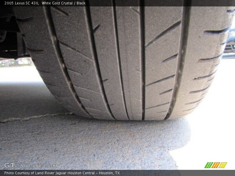White Gold Crystal / Black 2005 Lexus SC 430