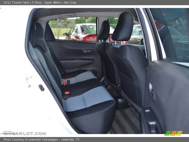 Super White / Ash Gray 2012 Toyota Yaris L 5 Door