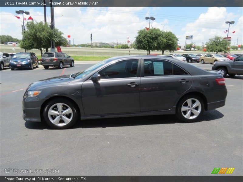 Magnetic Gray Metallic / Ash 2011 Toyota Camry SE