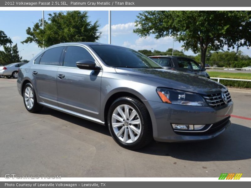Platinum Gray Metallic / Titan Black 2012 Volkswagen Passat 2.5L SEL