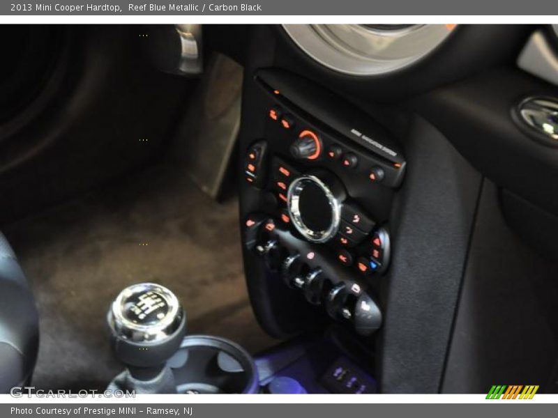Reef Blue Metallic / Carbon Black 2013 Mini Cooper Hardtop