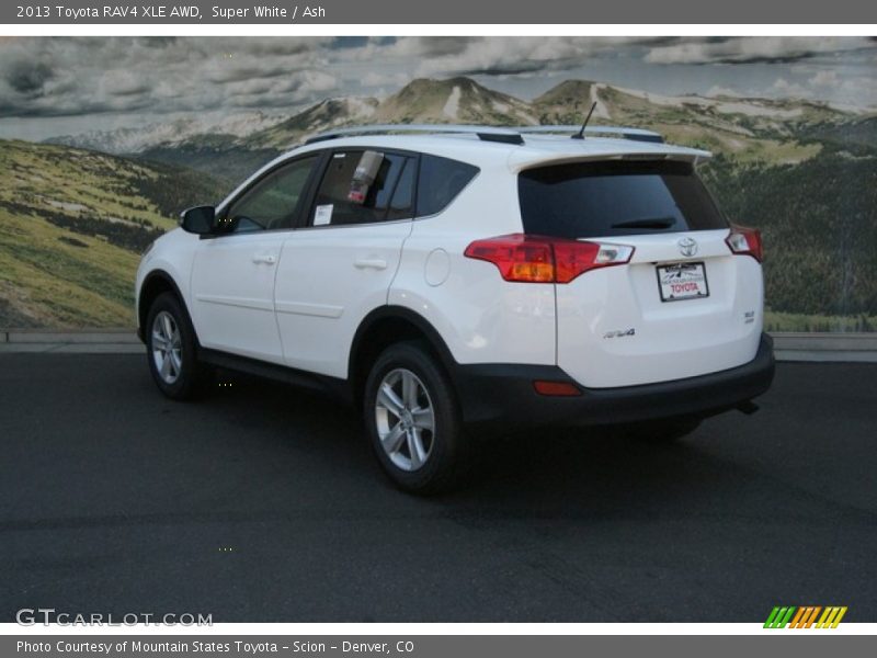Super White / Ash 2013 Toyota RAV4 XLE AWD