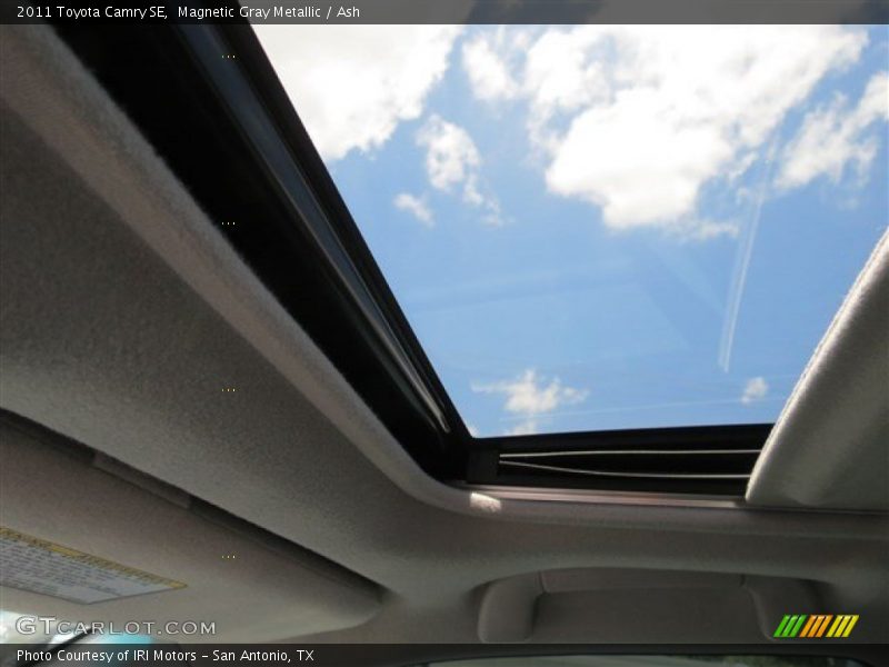 Magnetic Gray Metallic / Ash 2011 Toyota Camry SE