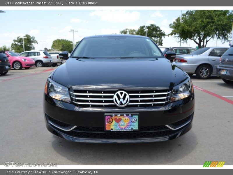 Black / Titan Black 2013 Volkswagen Passat 2.5L SEL