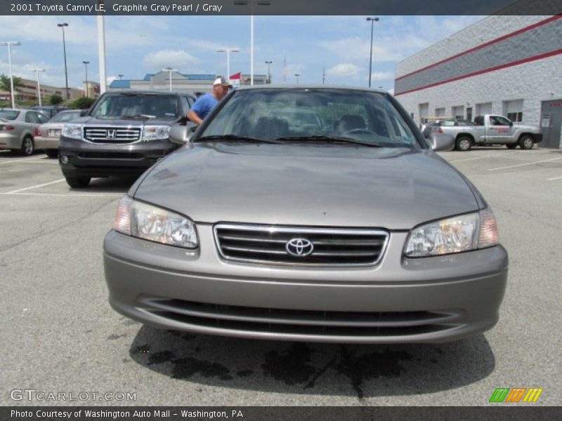 Graphite Gray Pearl / Gray 2001 Toyota Camry LE
