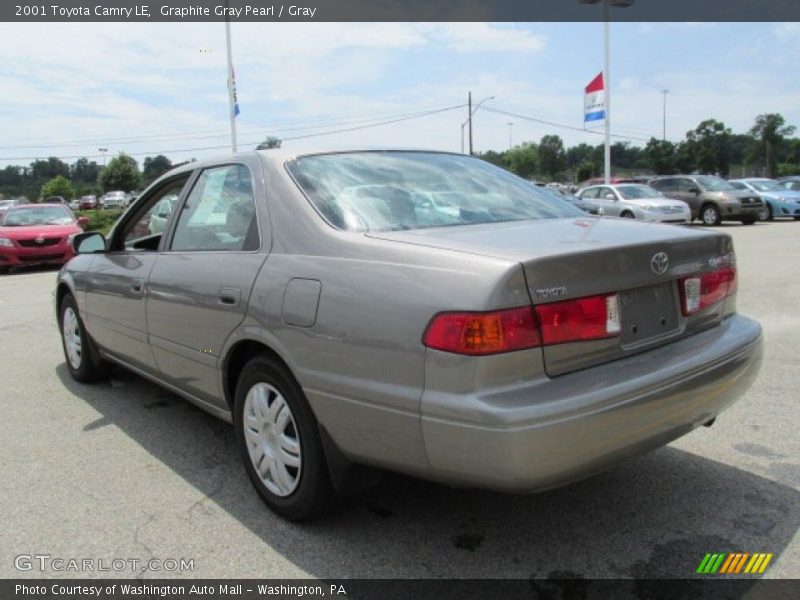 Graphite Gray Pearl / Gray 2001 Toyota Camry LE