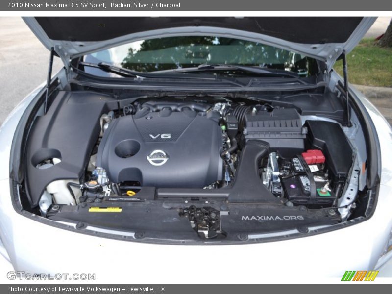 Radiant Silver / Charcoal 2010 Nissan Maxima 3.5 SV Sport