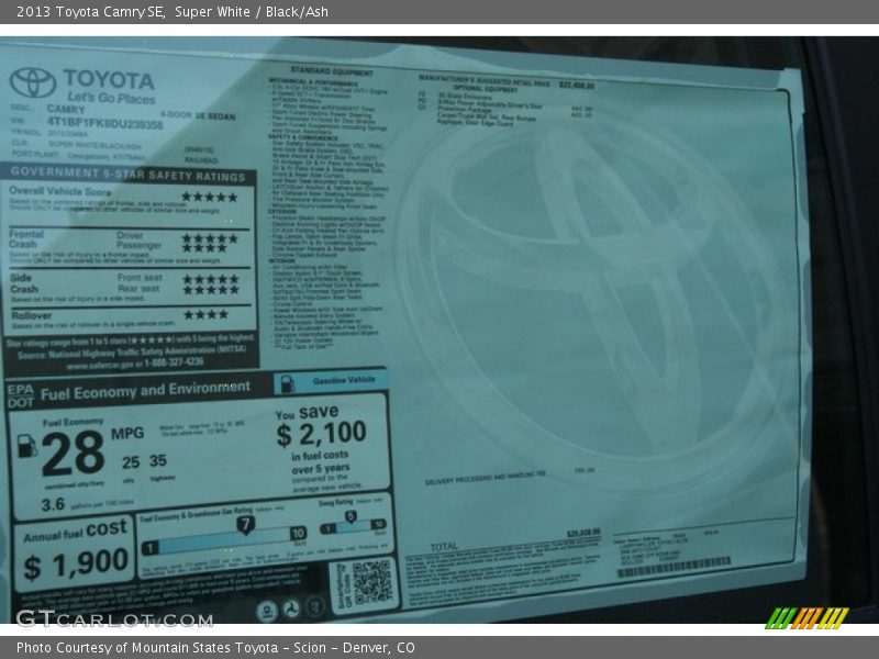 Super White / Black/Ash 2013 Toyota Camry SE