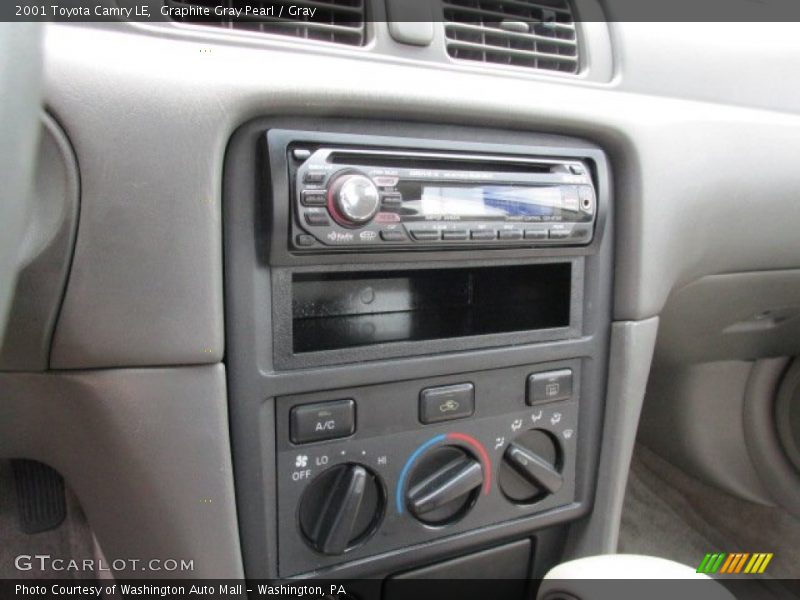 Graphite Gray Pearl / Gray 2001 Toyota Camry LE