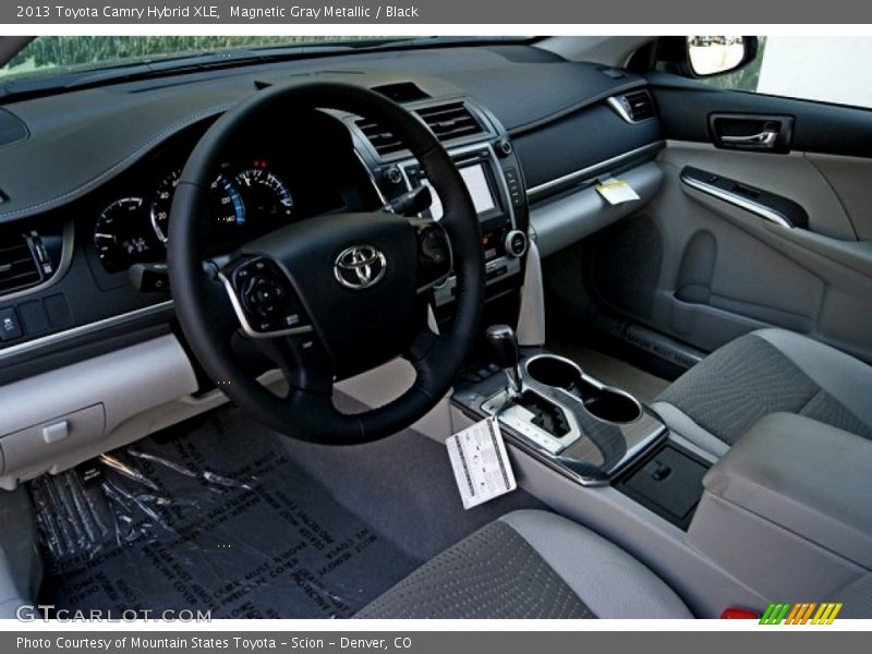 Magnetic Gray Metallic / Black 2013 Toyota Camry Hybrid XLE