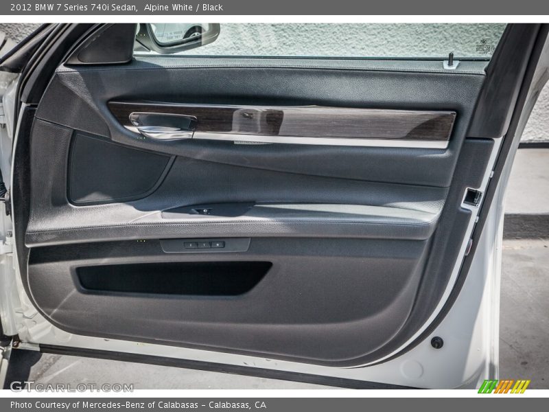 Alpine White / Black 2012 BMW 7 Series 740i Sedan