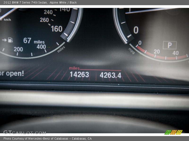 Alpine White / Black 2012 BMW 7 Series 740i Sedan