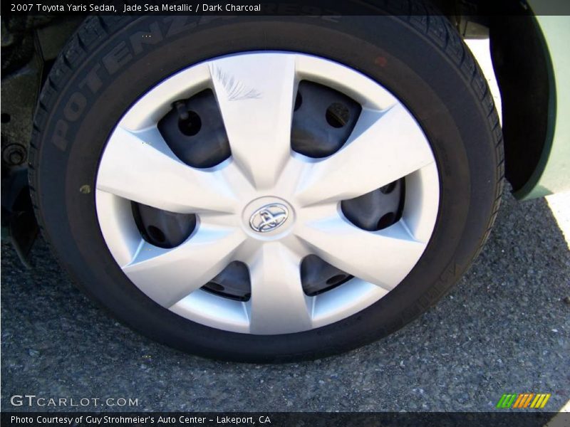 Jade Sea Metallic / Dark Charcoal 2007 Toyota Yaris Sedan