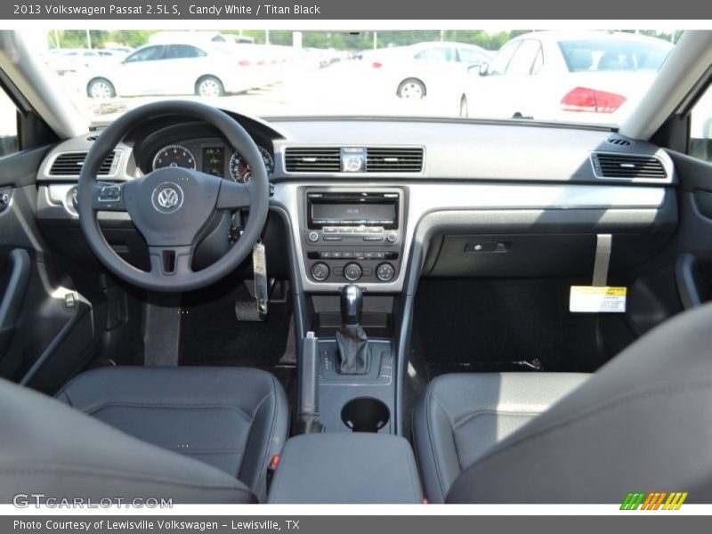 Candy White / Titan Black 2013 Volkswagen Passat 2.5L S