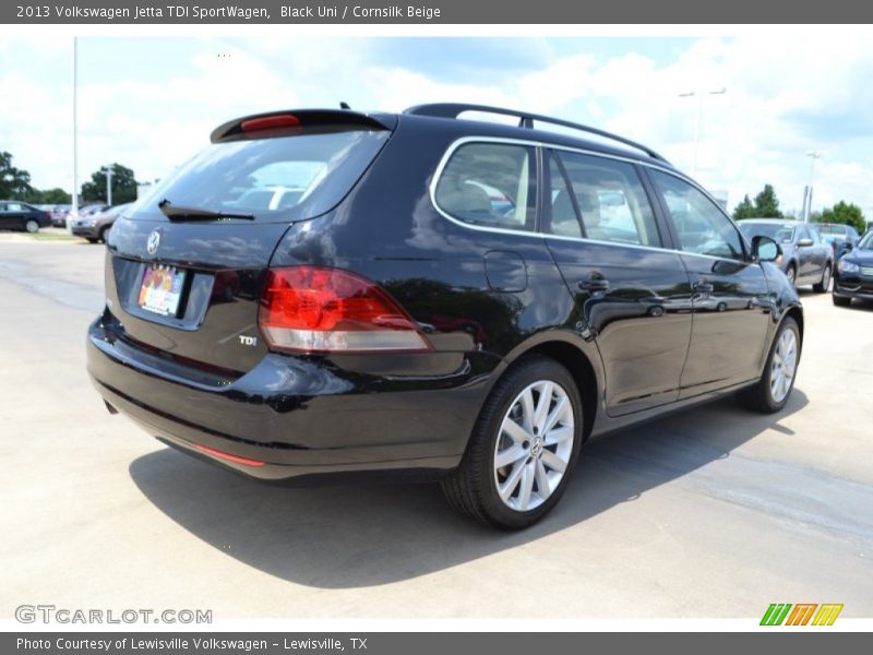 Black Uni / Cornsilk Beige 2013 Volkswagen Jetta TDI SportWagen