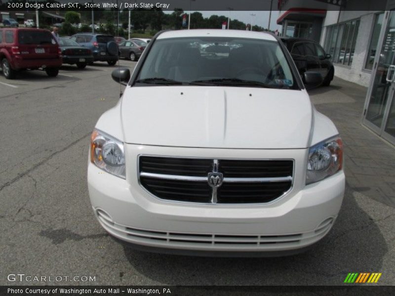 Stone White / Dark Slate Gray 2009 Dodge Caliber SXT